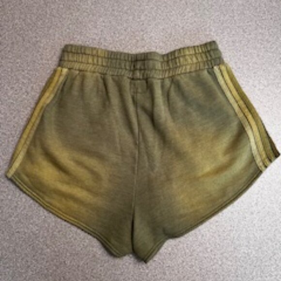 Aviator Nation ESSENTIAL POCKET CLUB SHORTS - FADED ARMY Size M 4-8 - Picture 3 of 9